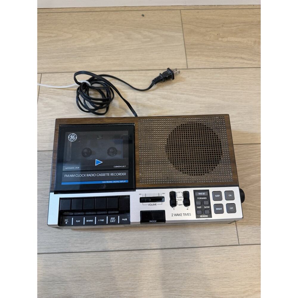Vintage GE 7-4956B FM AM Clock Radio Cassette Recorder Tested Working Retro